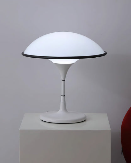 Fontana - Lampe de table élégante