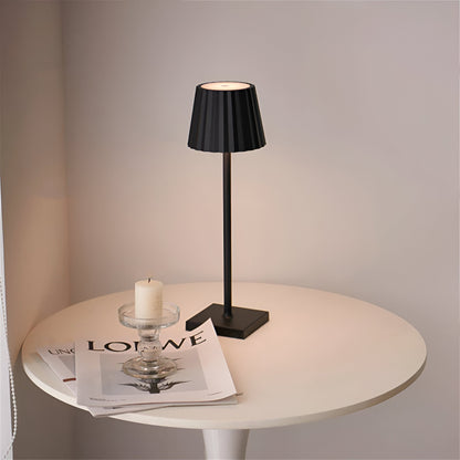 IllumiGlow - Lampe de Voyage Rechargeable avec Éclairage Multicolore