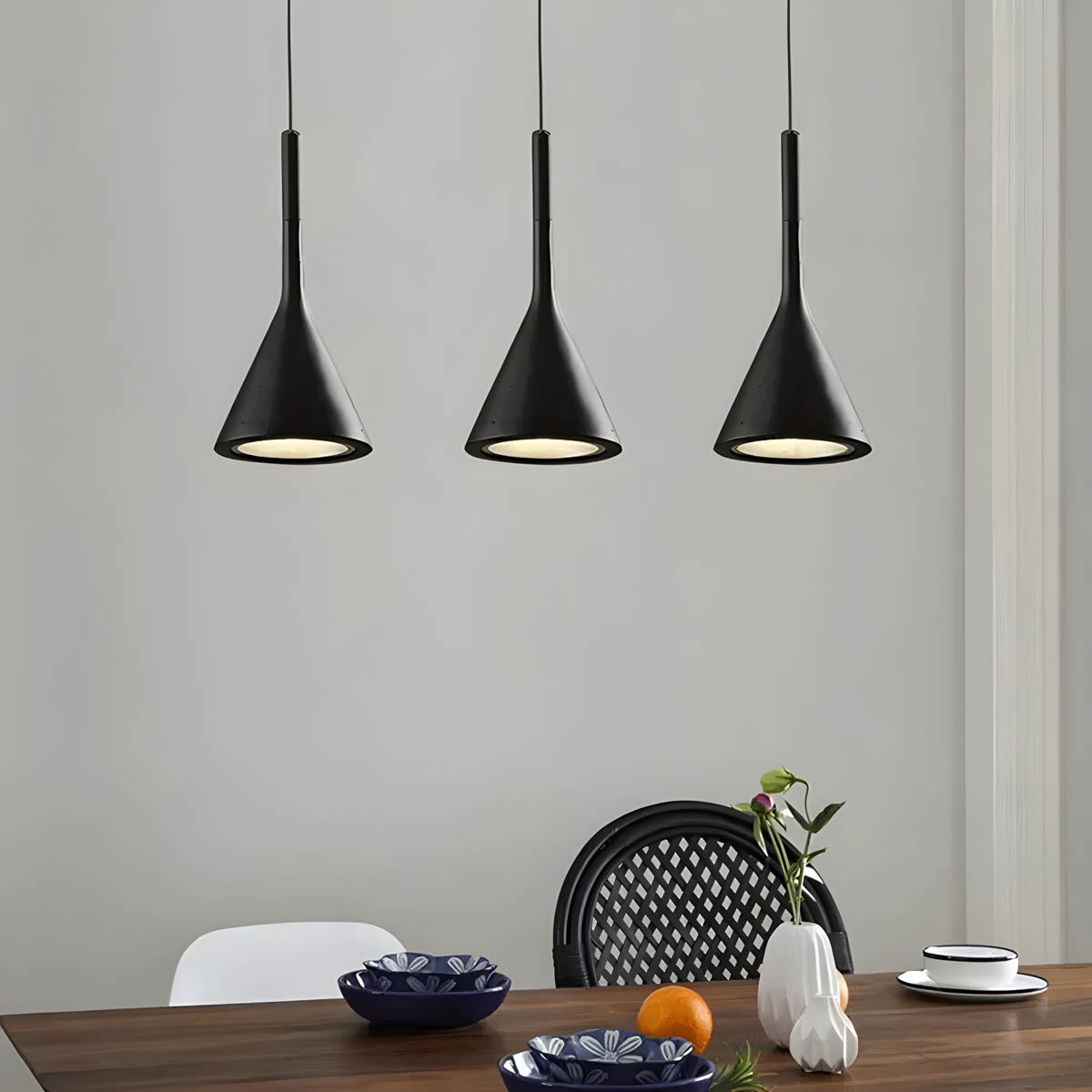 Lampe Suspendue Élégante LED Réglable en 8 Couleurs – Luminaire Suspendu Compact pour Salle à Manger et Intérieur 6
