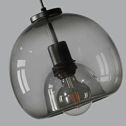 LumiCristal – Suspension élégante en verre contemporain