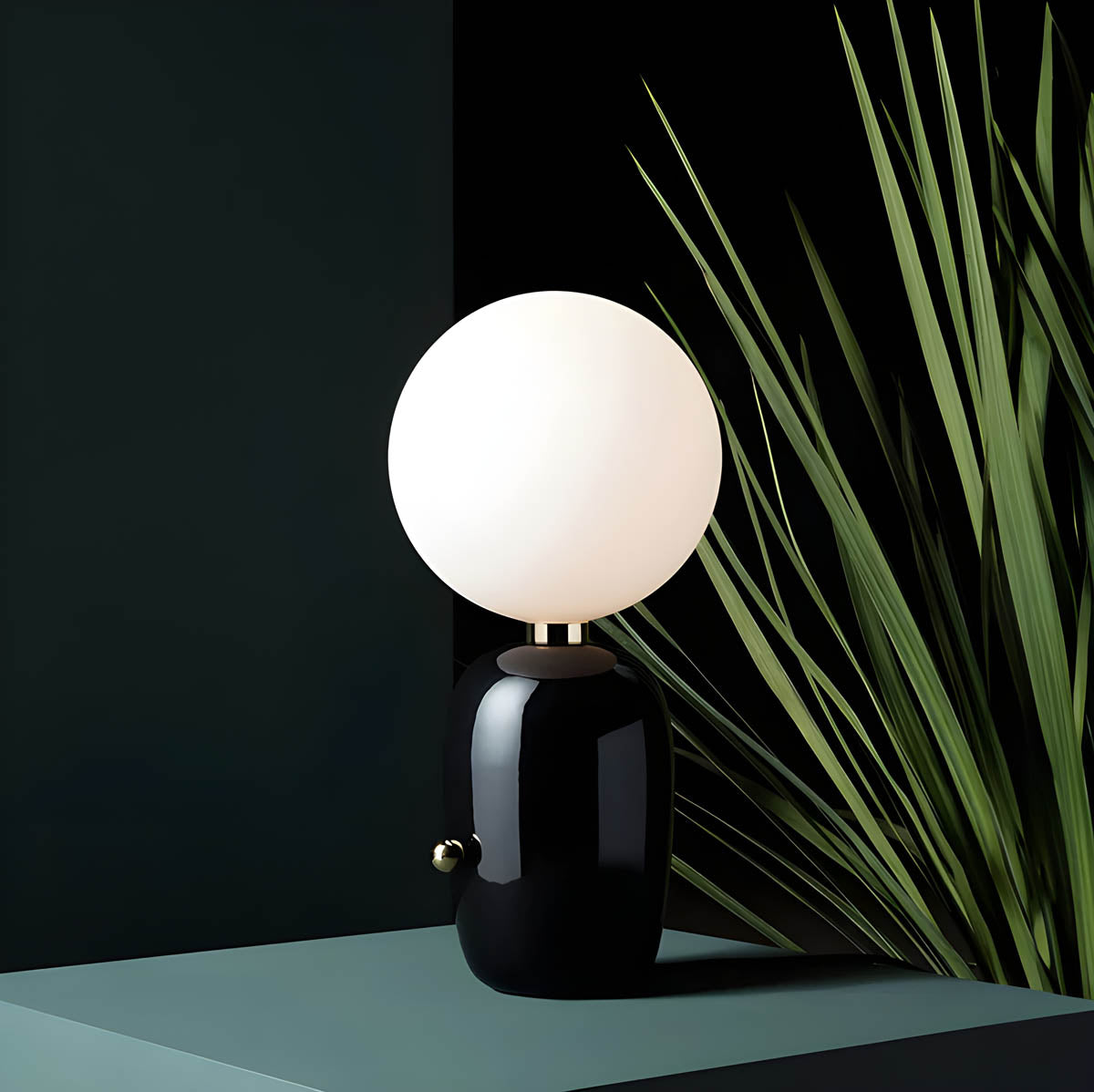 RAISO - Lampe élégante et raffinée