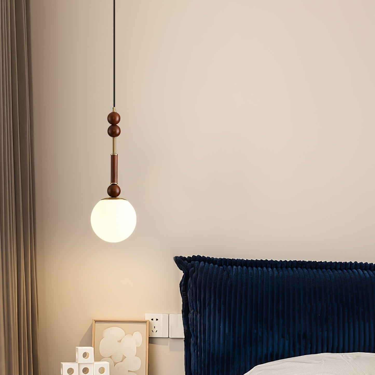 RomaLumière – Suspension Élégante Italienne en Verre | Design Vintage | Bois & Laiton