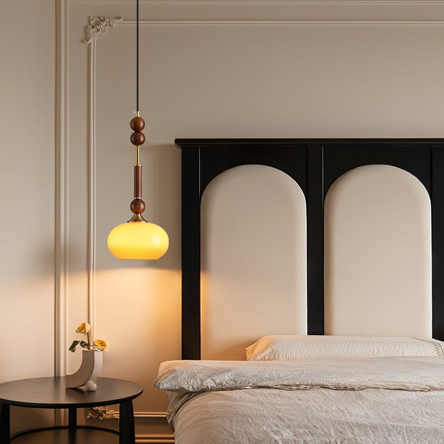 RomaLumière – Suspension Élégante Italienne en Verre | Design Vintage | Bois & Laiton