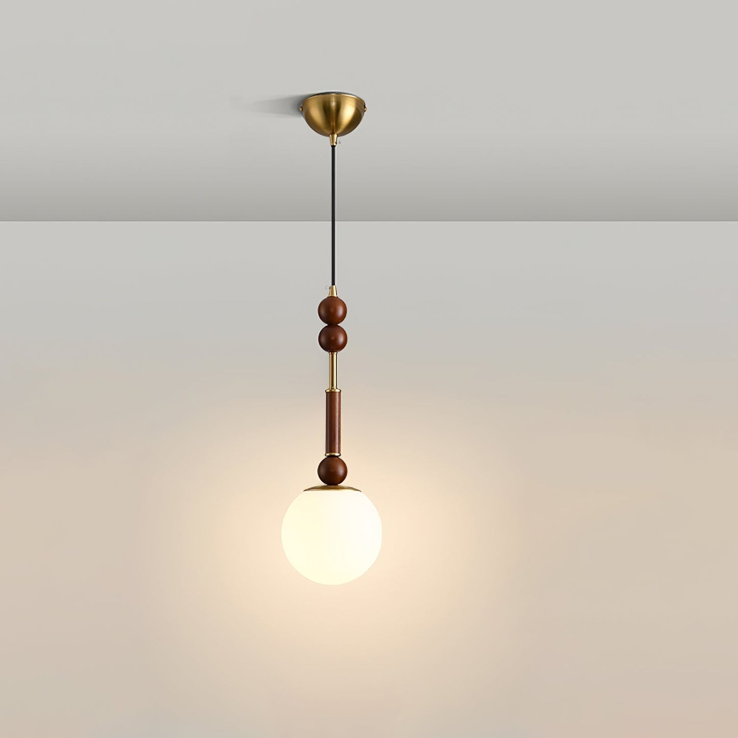 RomaLumière – Suspension Élégante Italienne en Verre | Design Vintage | Bois & Laiton
