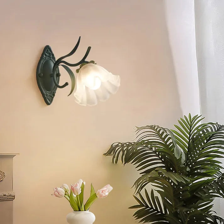 LilyGlow – Applique Murale Fleur de Muguet