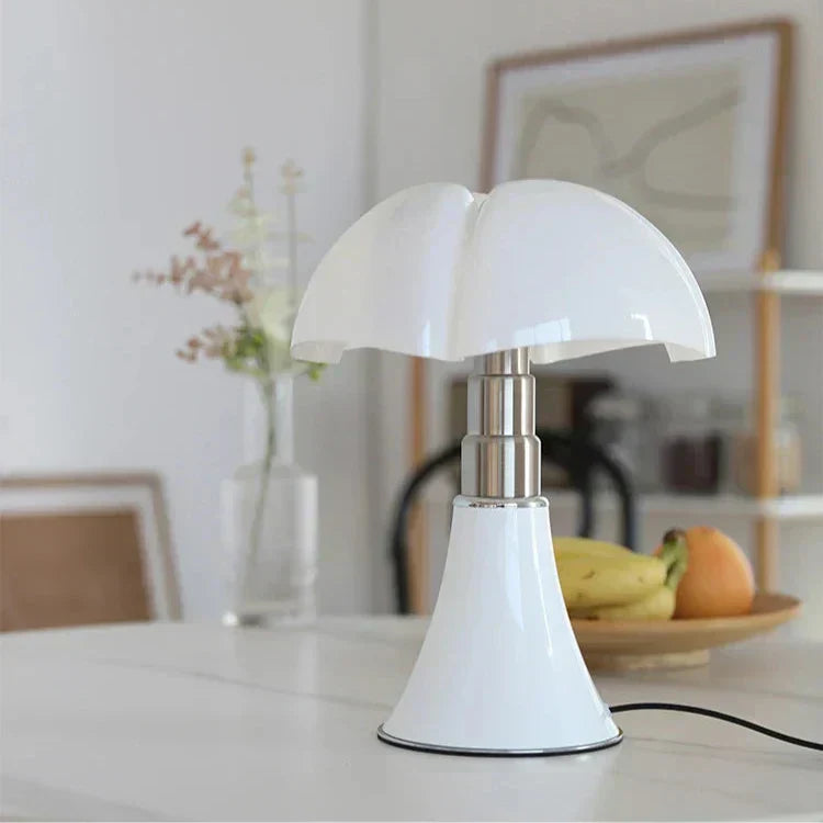 ClassicGlow – Lumière classique élégante