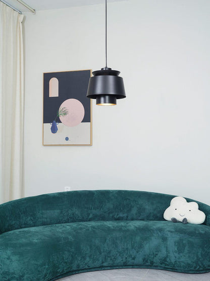 OrionGlow – Suspension Élégante en Lumière