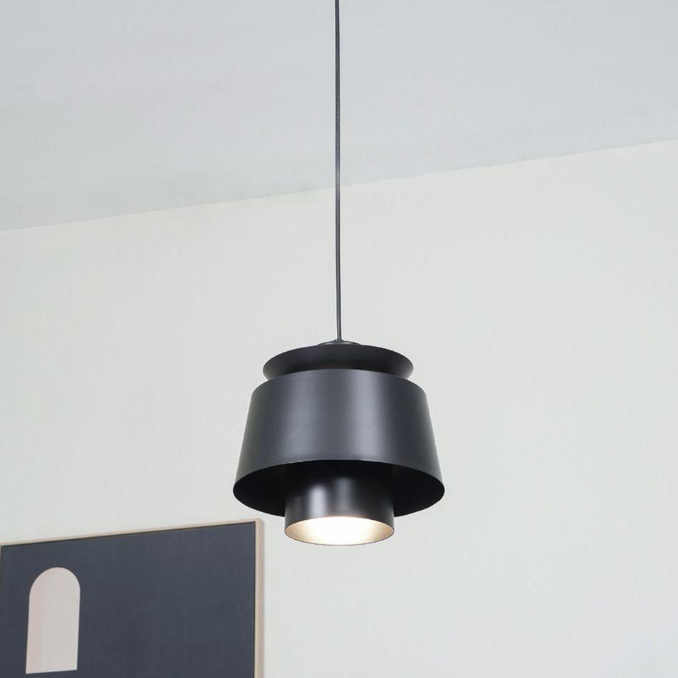 OrionGlow – Suspension Élégante en Lumière