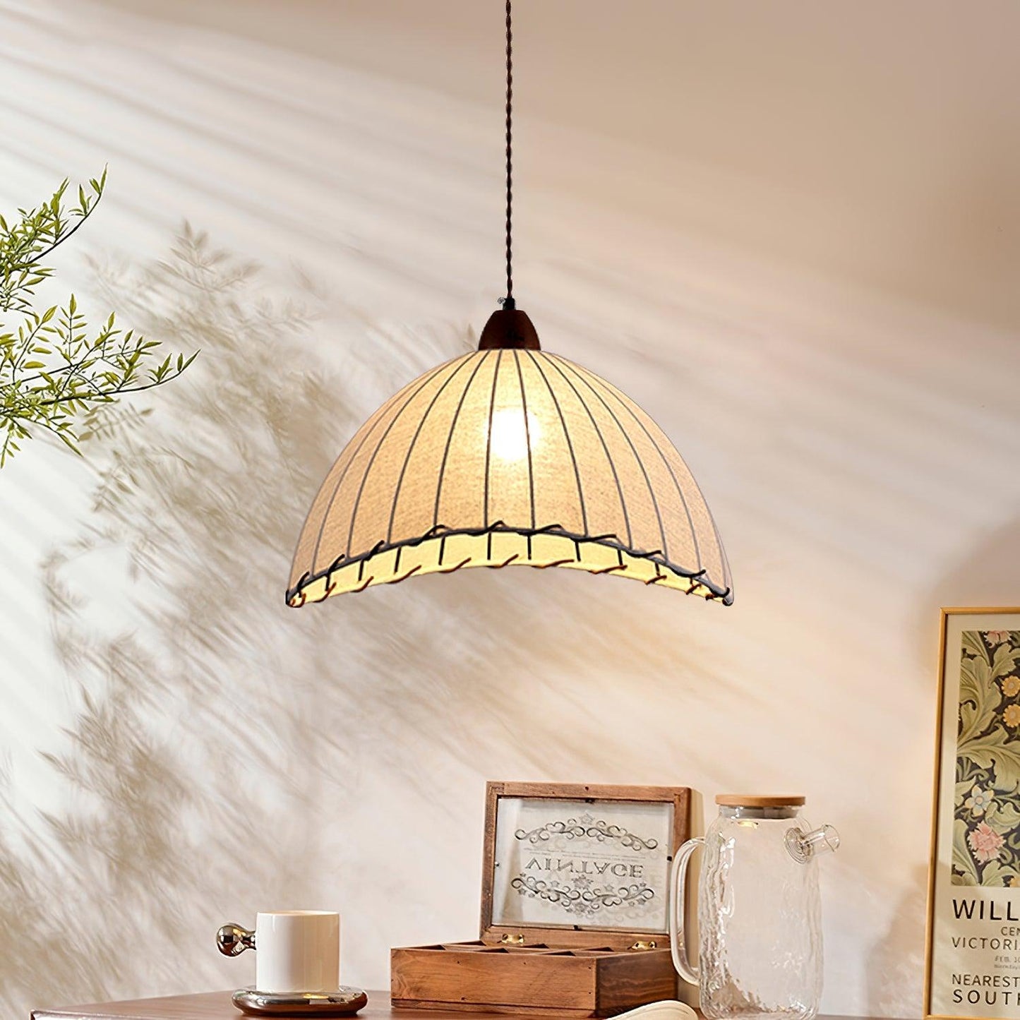 WoodLumière – Suspension Élégante en Bois