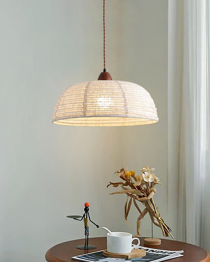 WoodLumière – Suspension Élégante en Bois
