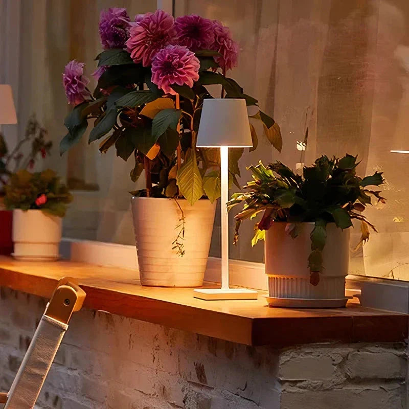 ChicLight - Lampe de Bureau sans Fil avec Recharge pour Éclairage Raffiné