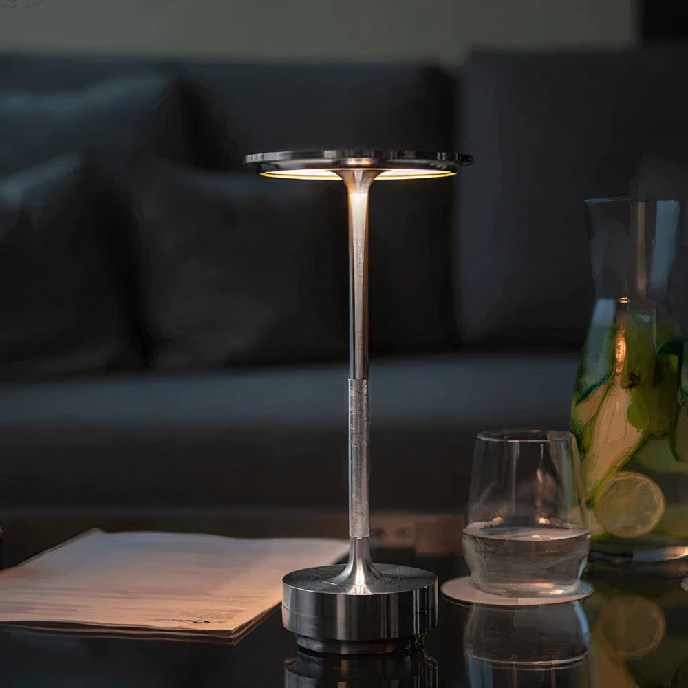 LumenArt - Lampe de Table Élégante de Thomas