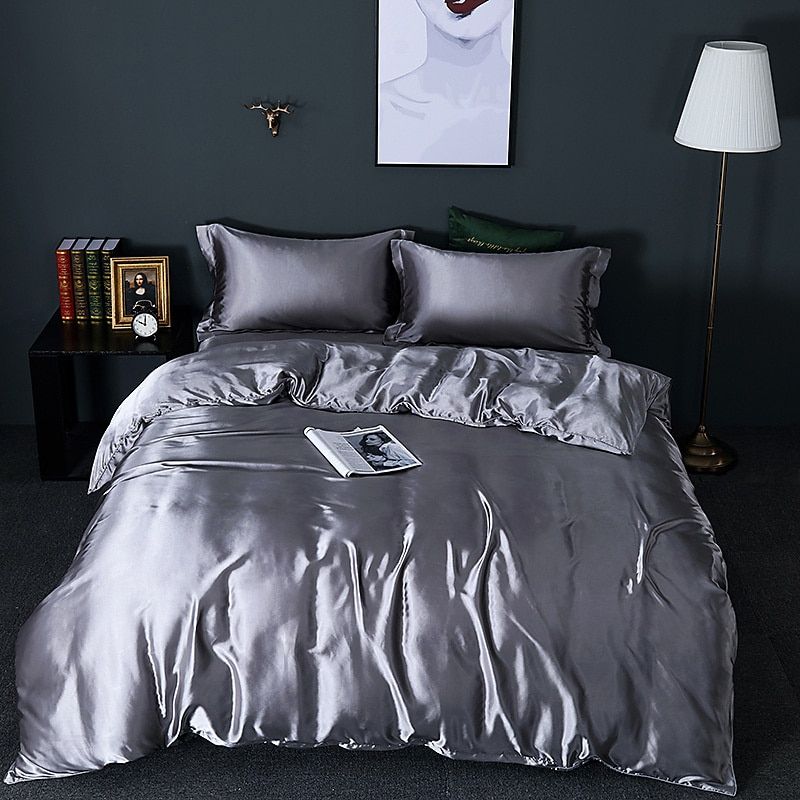 SilkLuxe | Parure de Lit Satinée – Confort de Sommeil Luxueux