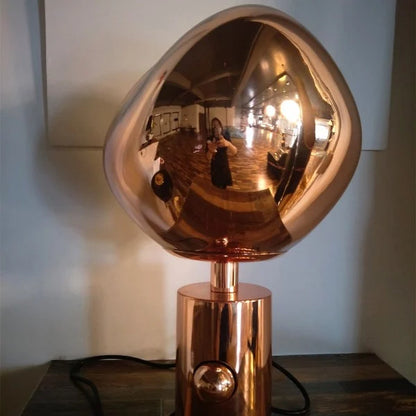 Meltique – Lampe Fondante Design Contemporain | Style Avant-Gardiste | Douille E27