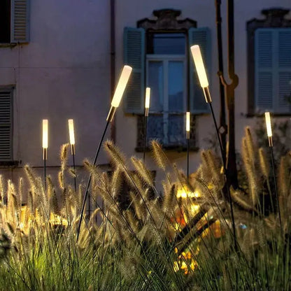 SolarReed – Lampe d'extérieur en forme de roseau à énergie solaire