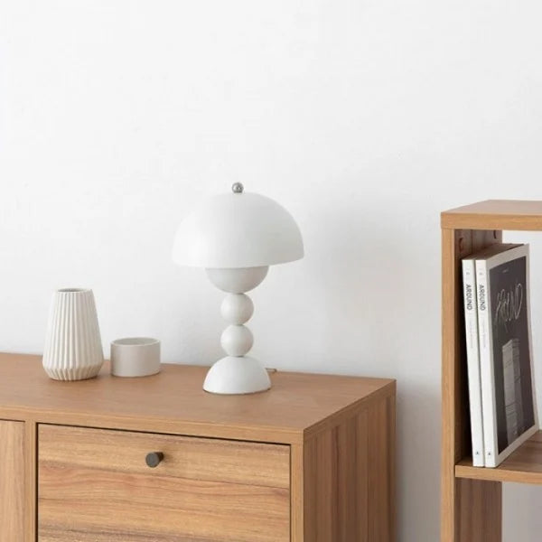 FleurGlow | Lampe de Table Portable & Polyvalente avec Design Macaron