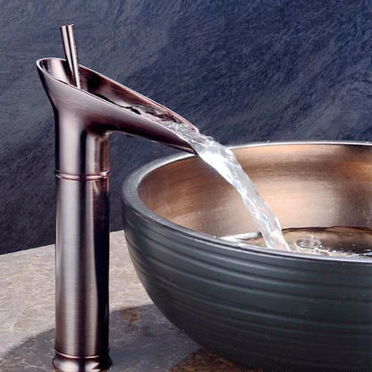 Antique Waterfall – Robinet Cascade pour Salle de Bain | Style Rétro en Laiton