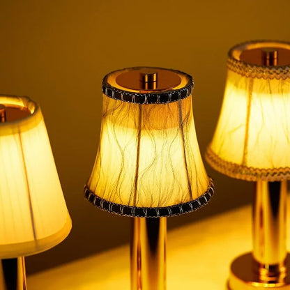 GleamLight – Éclairage moderne en métal