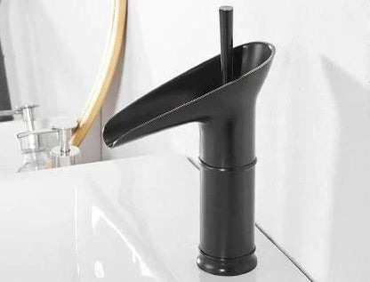 Antique Waterfall – Robinet Cascade pour Salle de Bain | Style Rétro en Laiton