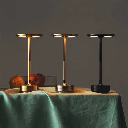 LumenArt - Lampe de Table Élégante de Thomas